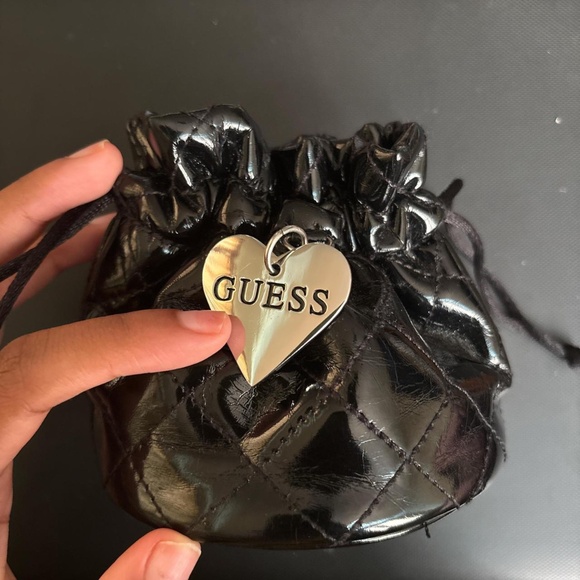 Silver heart Guess coin purse - Picture 1 of 2